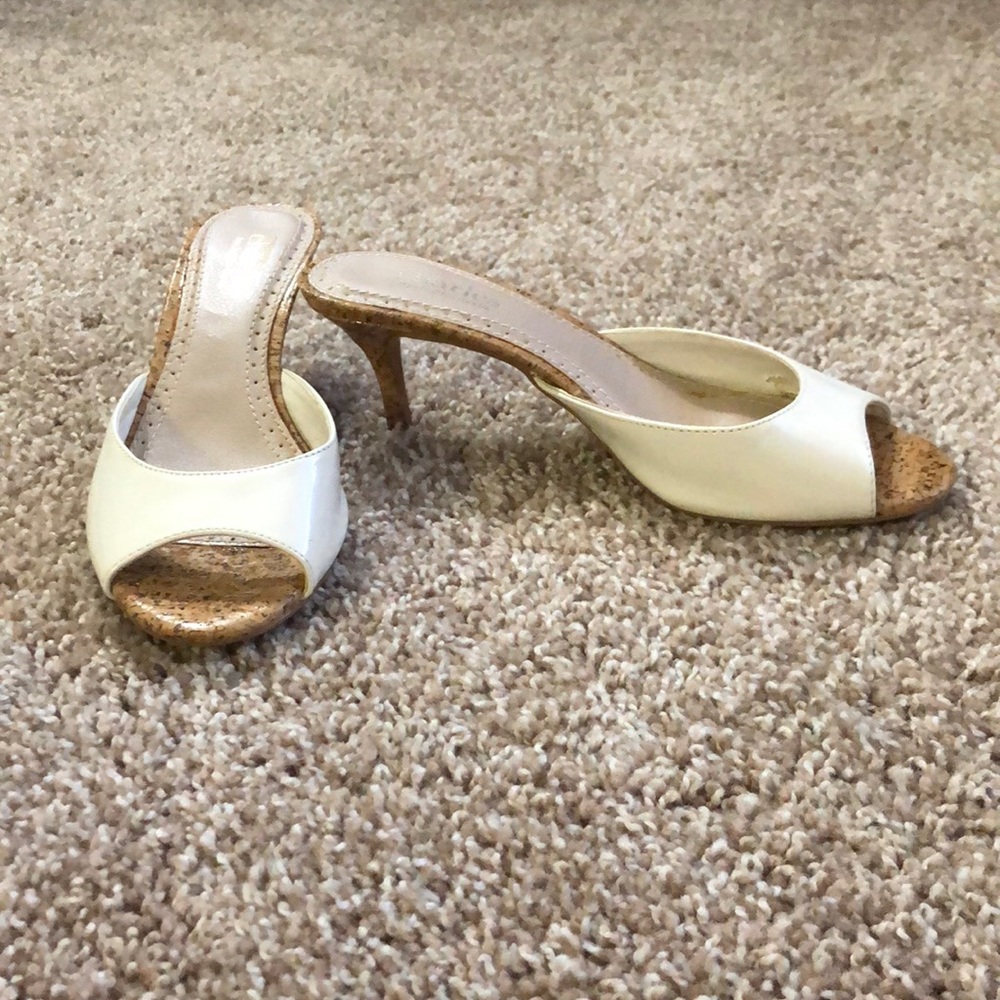 Cute casual heels.